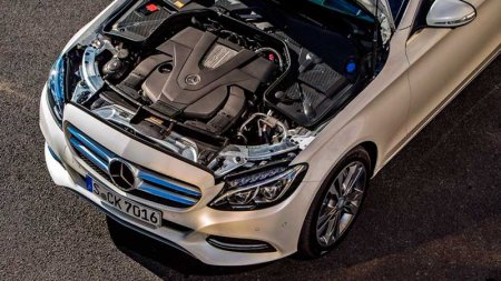 Обзор Mercedes C-Class W205