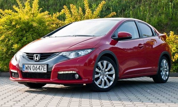 Обзор седана Honda Civic 9-го поколения (переработанная версия)