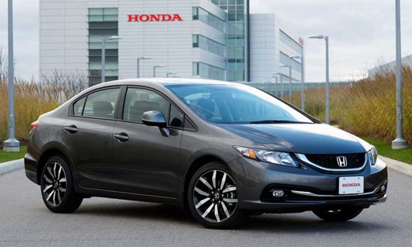 Обзор седана Honda Civic 9-го поколения (переработанная версия)