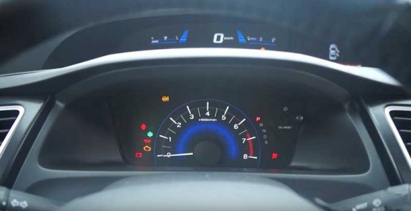Обзор седана Honda Civic 9-го поколения (переработанная версия)