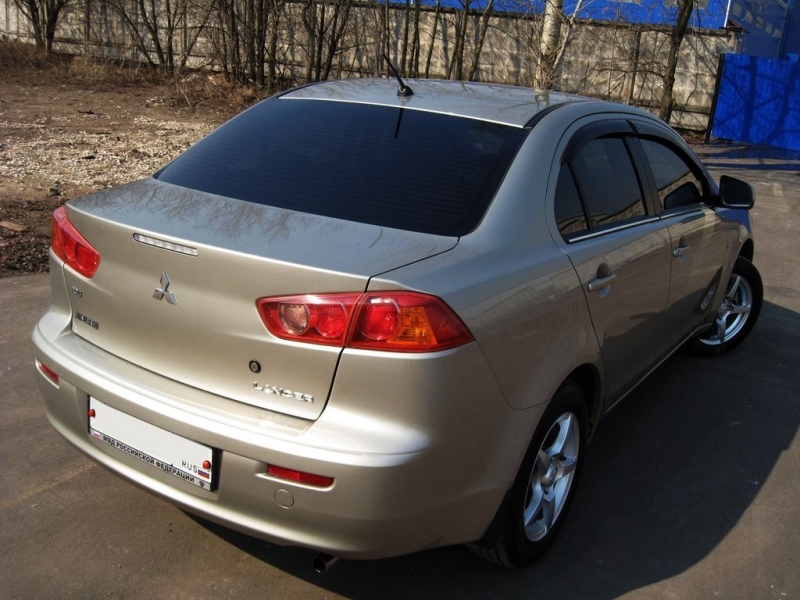 Mitsubishi Lancer 10 отзывов владельца