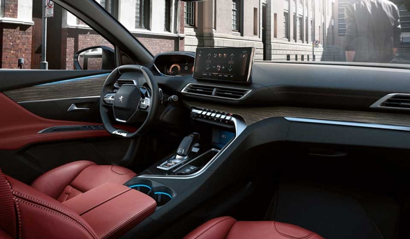 Peugeot 3008 Hybrid 4 2021 - новый подключаемый гибрид с ночным видением