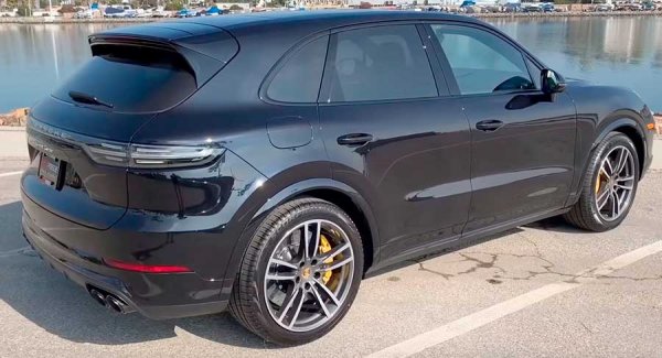 Porsche Cayenne 2019 - самый продвинутый из Cayenne