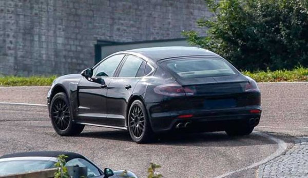 Porsche представила дизайн обновленной Panamera