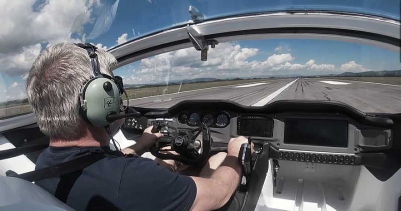 Представлен концептуальный вариант летающего автомобиля