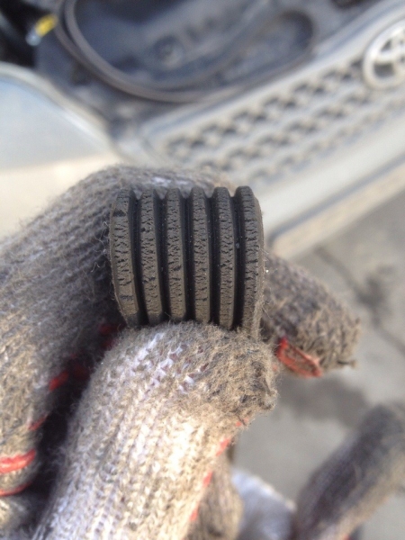 Приводной ремень и генератор на Corolla 120