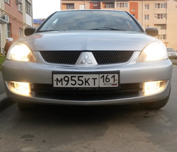 ПТФ на Mitsubishi Lancer 9