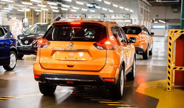 Объявлены российские цены на новый Nissan X-Trail