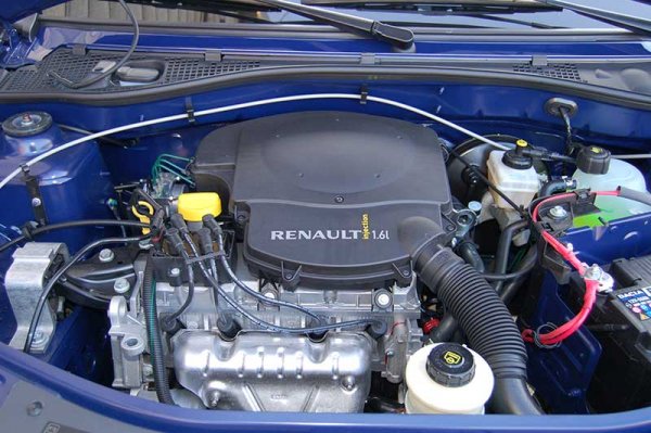 Символ Renault: французский Запорожец или большая машина?!