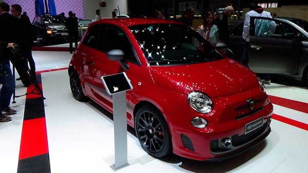 Рестайлинг Fiat 500 Abarth стал мощнее
