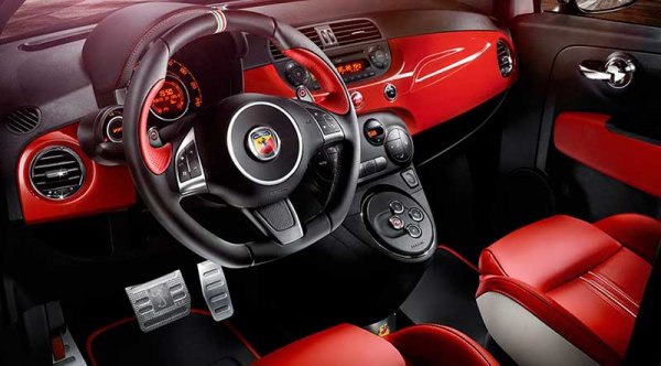 Рестайлинг Fiat 500 Abarth стал мощнее