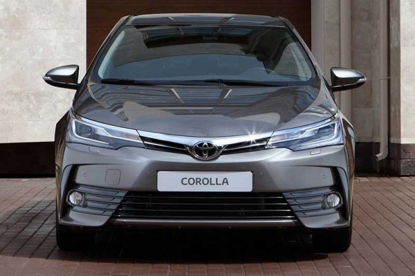 Рестайлинг седана Toyota Corolla E170: новая машина на российском рынке