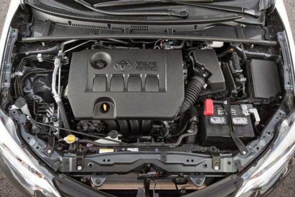 Рестайлинг седана Toyota Corolla E170: новая машина на российском рынке