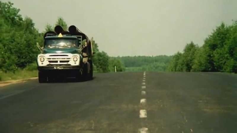 Ретро-автомобиль из «Операции» и еще 4 машины, ставшие украшением любимых советских фильмов