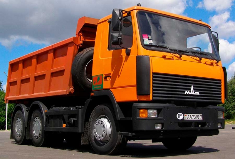 Самосвалы Terex