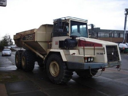 Самосвалы Terex