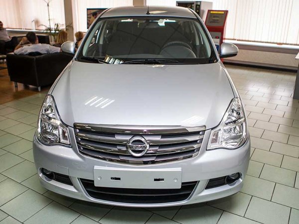 Седан Nissan Almera G15 - франко-японский автомобиль российской сборки