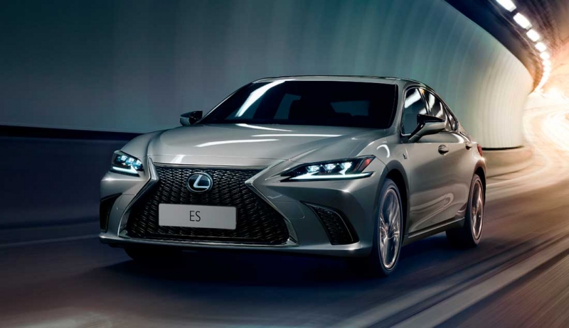 Седаны и купе Lexus: что предлагает сегодня известный автомобильный бренд