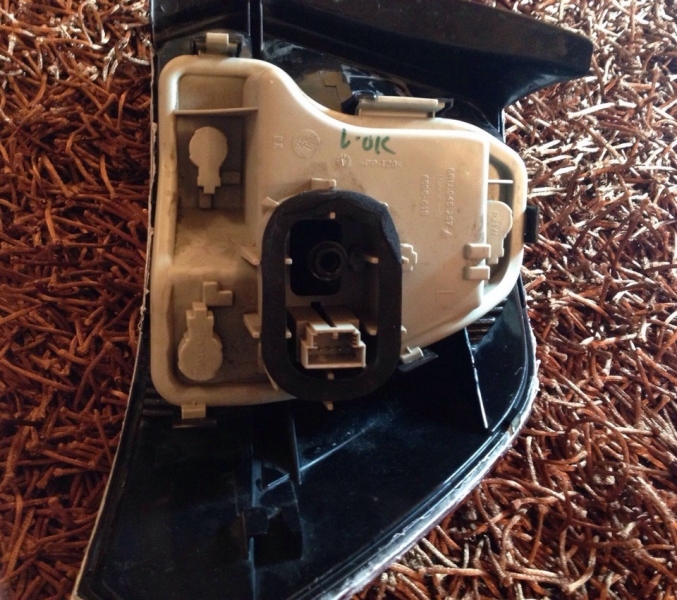 Реверс симметричный Volkswagen Polo