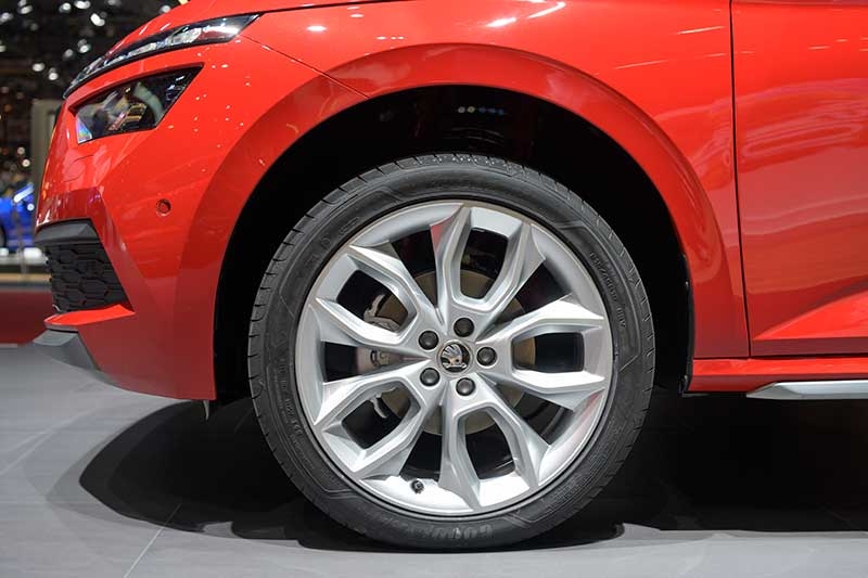 Skoda Kamiq – новый субкомпактный кроссовер от чешского производителя