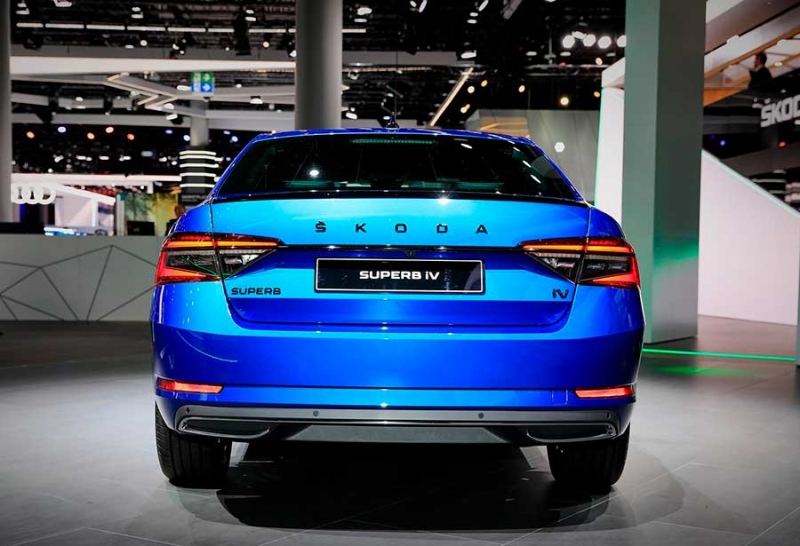Skoda Superb Scout 2020 представлен на автосалоне во Франкфурте