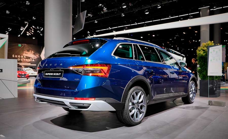 Skoda Superb Scout 2020 представлен на автосалоне во Франкфурте