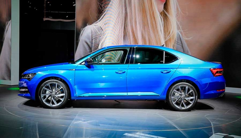 Skoda Superb Scout 2020 представлен на автосалоне во Франкфурте