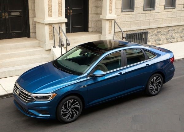 Сравнение других автомобилей с Volkswagen Polo