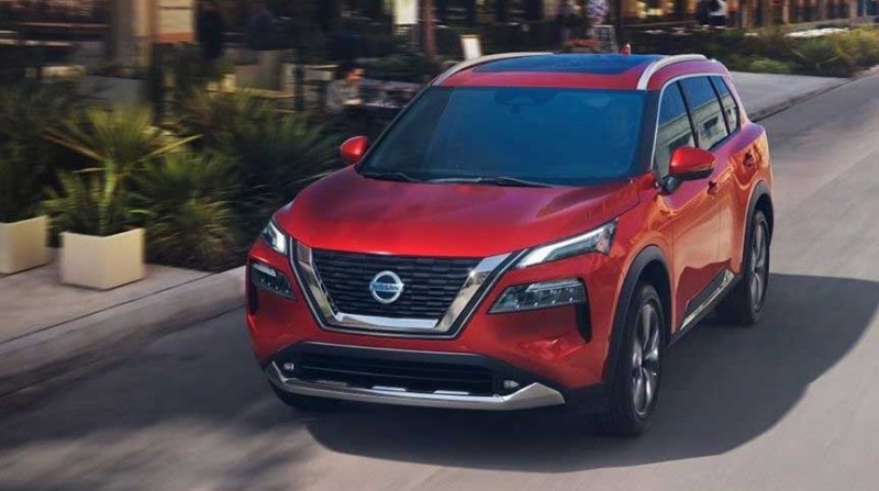 В продажу поступила обновленная модель Nissan Rogue 2021 года