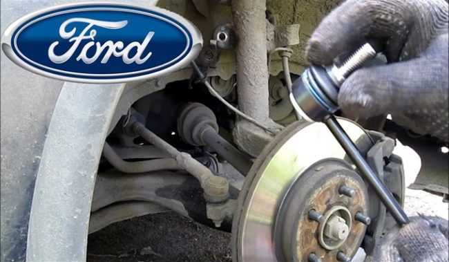 Стойки стабилизатора на Ford Mondeo IV
