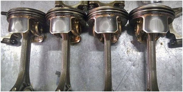 Постучите по двигателю Volkswagen Polo