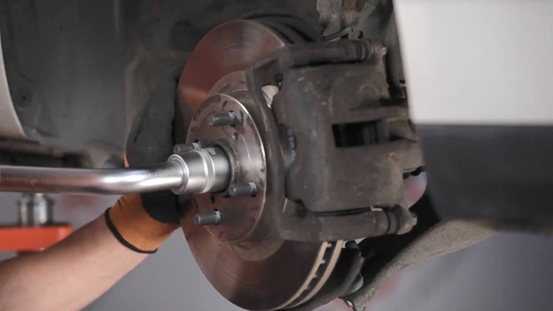 Ступица и ступичный подшипник Toyota Corolla 120