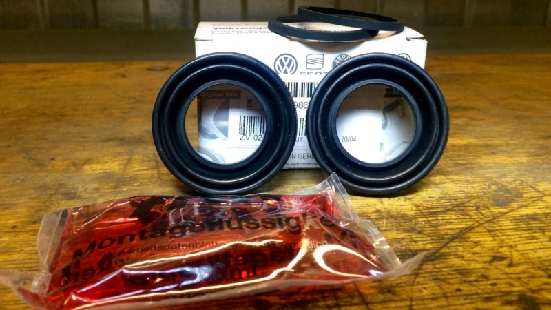 Volkswagen Polo суппорт