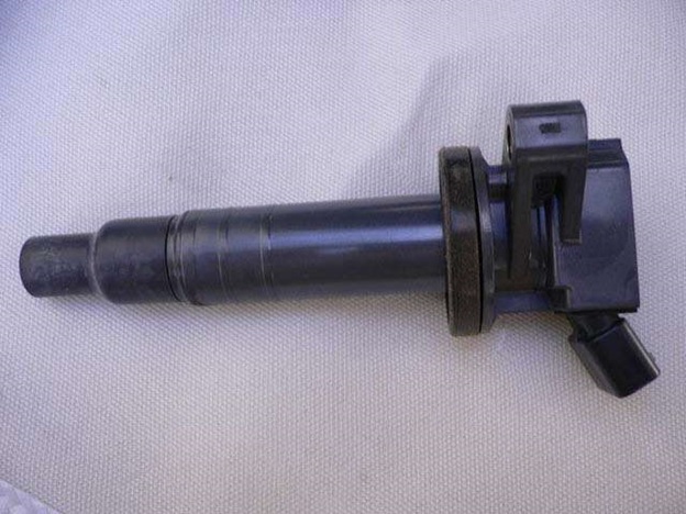 Свечи зажигания и катушка зажигания Toyota Corolla 120