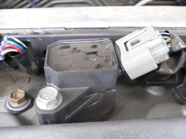 Свечи зажигания и катушка зажигания Toyota Corolla 120