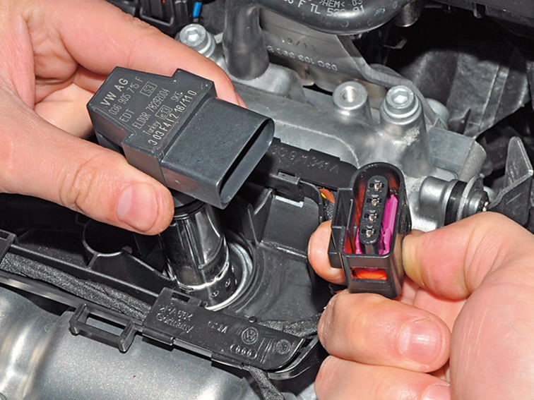 Свечи зажигания Volkswagen Polo