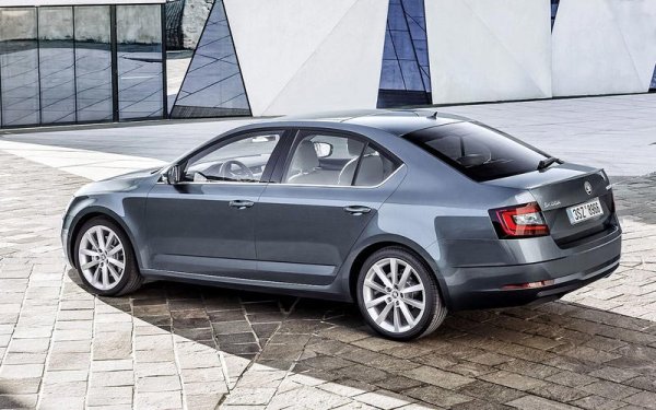 Дорожный тест новой Skoda Octavia 2017 1.4TSI DSG плюсы и минусы автомобиля