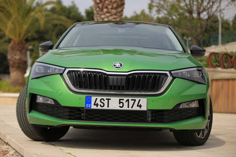 Дорожные испытания новой Skoda Scala 2020 с 1,6-литровым турбодизелем