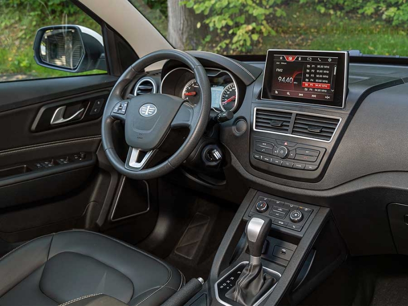 ТОП-15 популярных китайских автомобилей на российском рынке