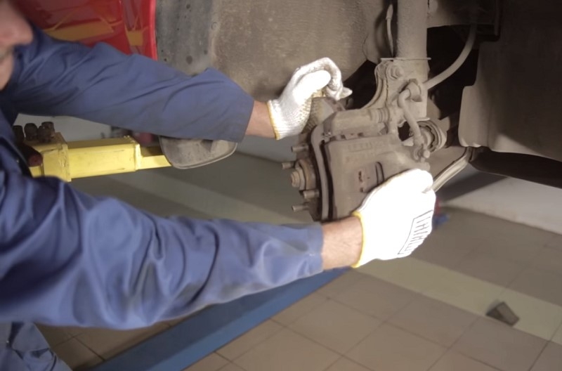 Тормозные колодки на Chevrolet Aveo