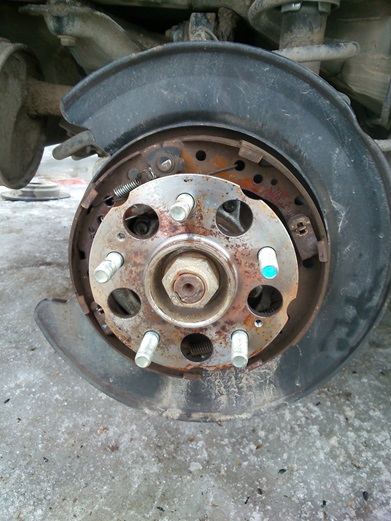 Тормозные колодки на Honda CRV