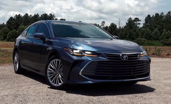 Toyota Avalon 2019 – новая 5 генерация автомобиля с гибридными двигателями