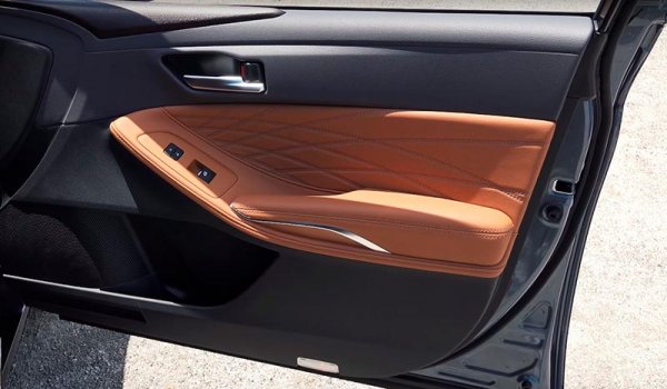 Toyota Avalon 2019 – новая 5 генерация автомобиля с гибридными двигателями