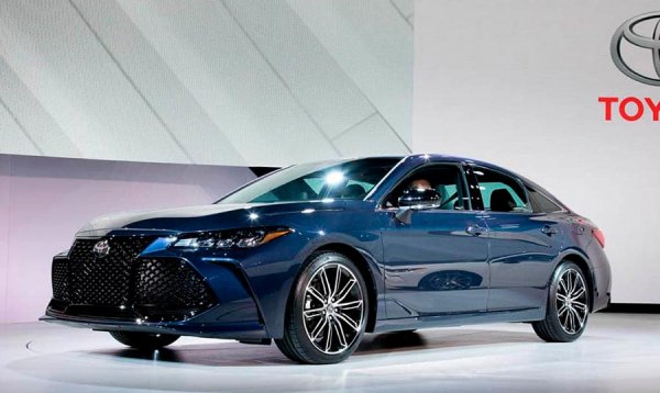 Toyota Avalon 2019 – новая 5 генерация автомобиля с гибридными двигателями