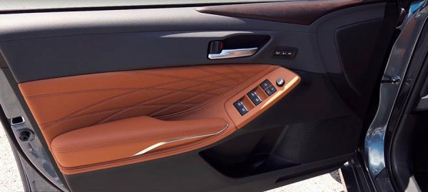 Toyota Avalon 2019 – новая 5 генерация автомобиля с гибридными двигателями