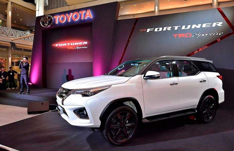 Toyota Fortuner 2020/2021 - настоящий внедорожник на шасси со своими плюсами и минусами