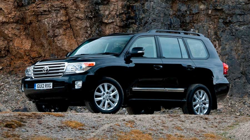 Toyota Land Cruiser 200, стоит покупать на вторичном рынке, что говорят владельцы