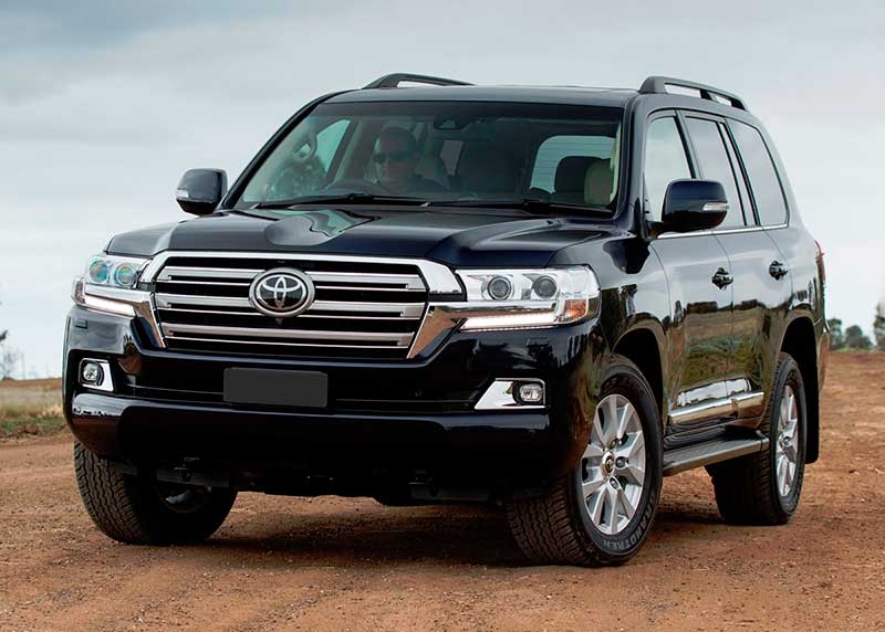 Toyota Land Cruiser Prado: чем хуже дороги, тем дальше он идет