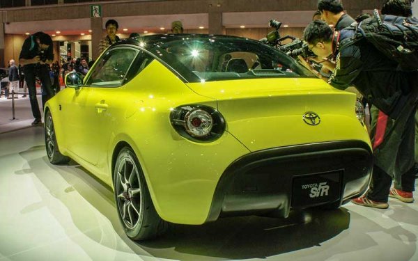 Toyota представила новый спорткар S-FR