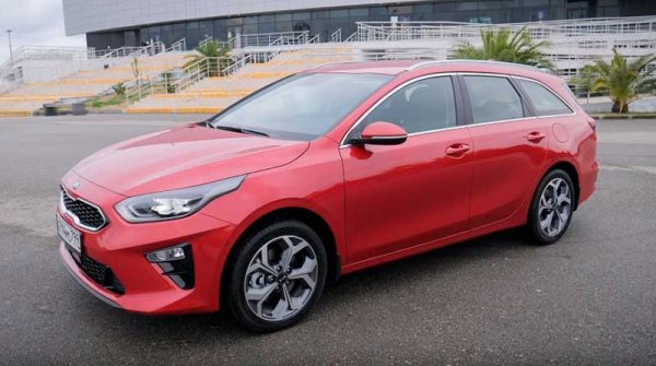 В России начались продажи нового универсала KIA Ceed SW